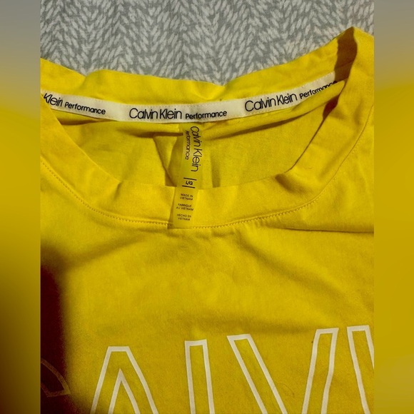 Yellow Calvin Klein Performance Top - Picture 2 of 4